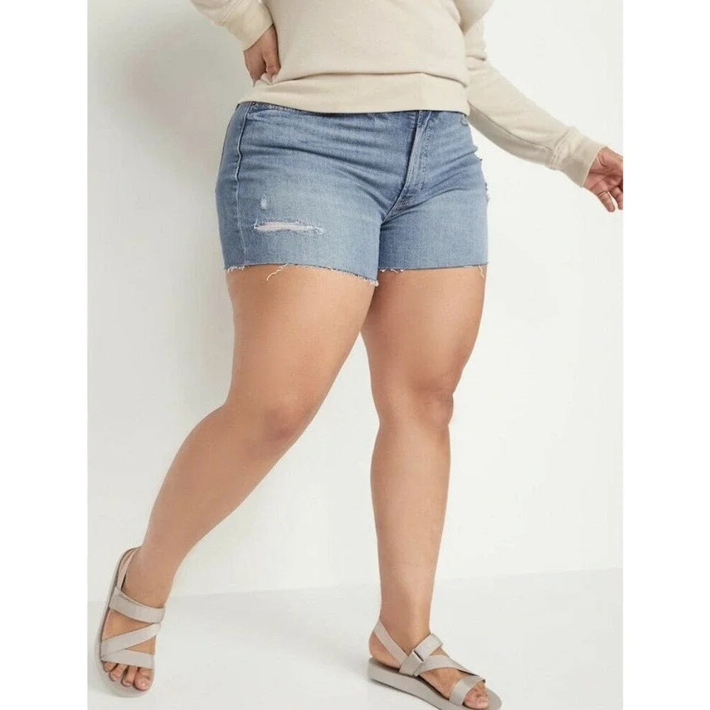Old Navy High-Waisted O.G. Straight Ripped Cut-Off Shorts Plus Sz 28 Medium Wash - Picture 1 of 10